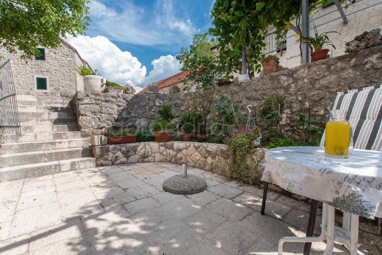 Holiday Home Godinj Donje Rascane Extérieur photo