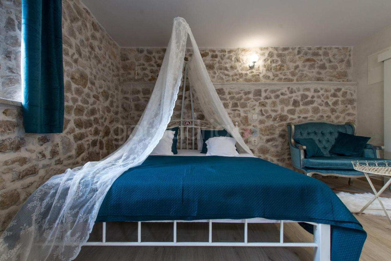 Holiday Home Godinj Donje Rascane Extérieur photo