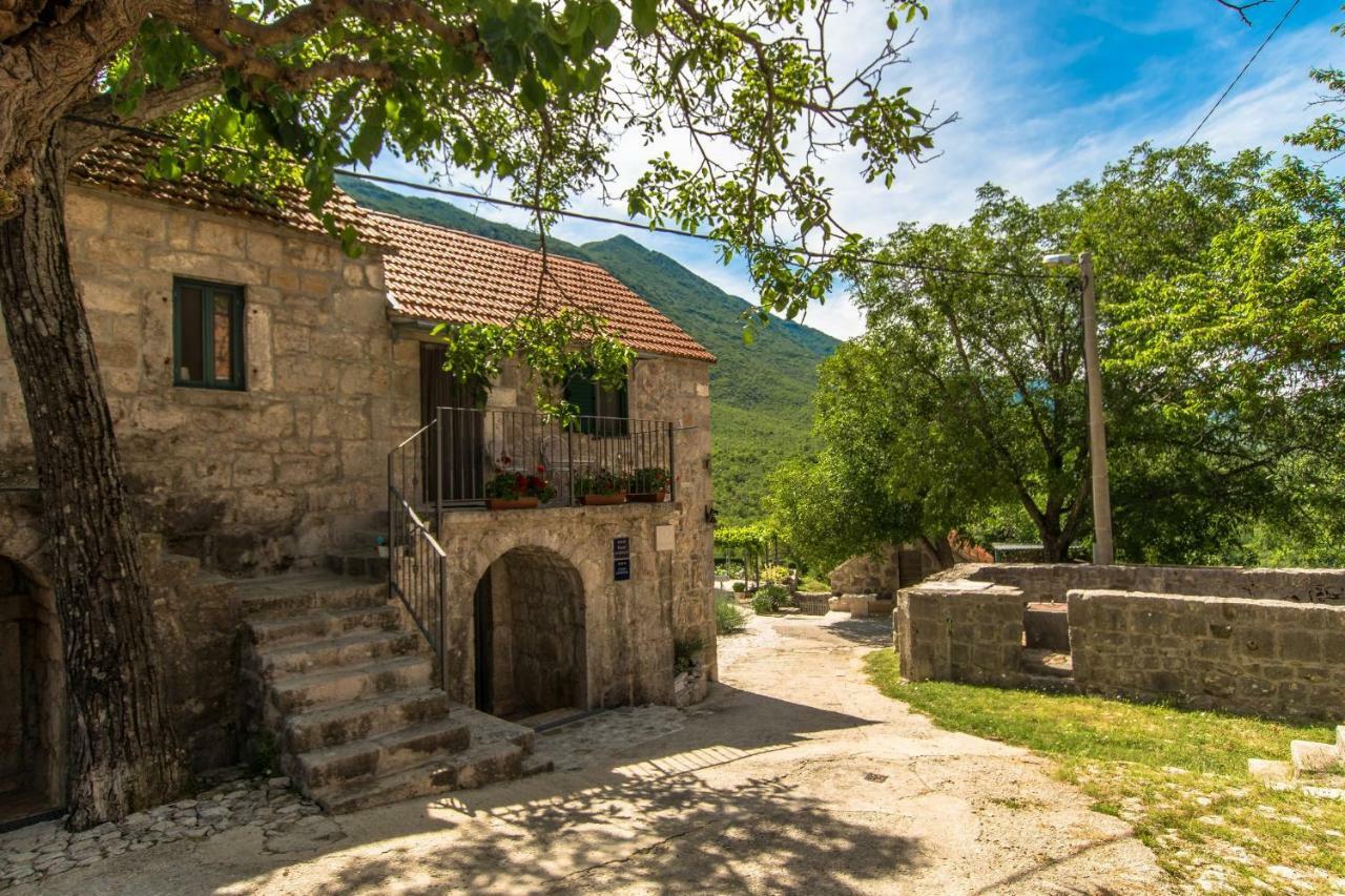 Holiday Home Godinj Donje Rascane Extérieur photo