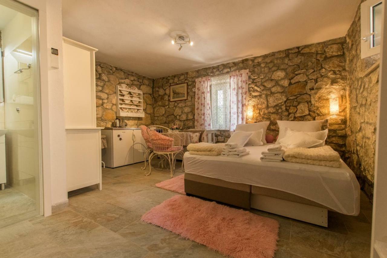 Holiday Home Godinj Donje Rascane Extérieur photo