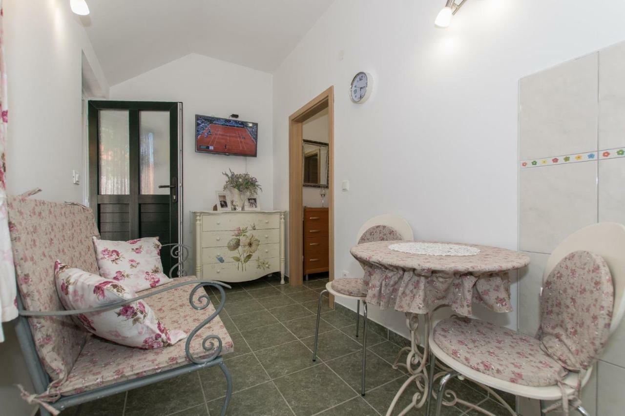 Holiday Home Godinj Donje Rascane Extérieur photo