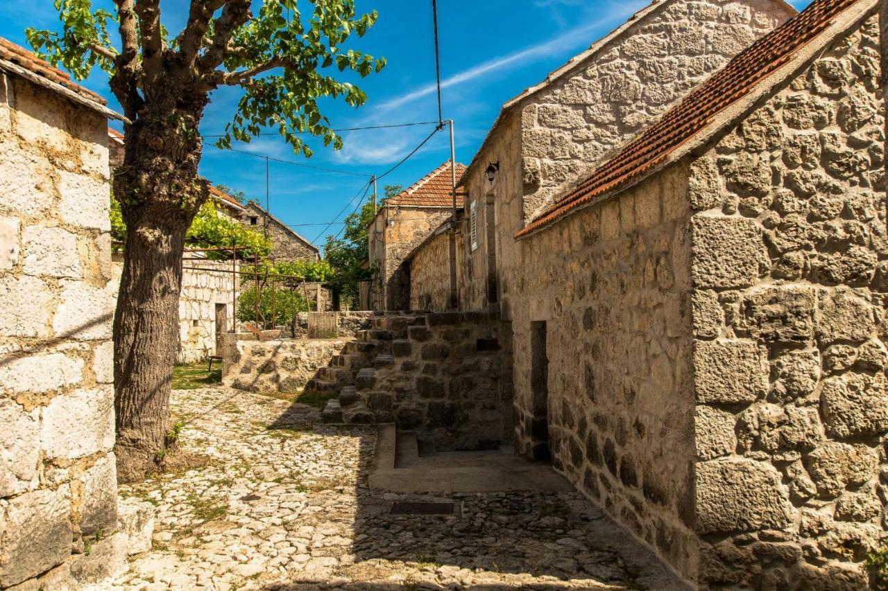 Holiday Home Godinj Donje Rascane Extérieur photo